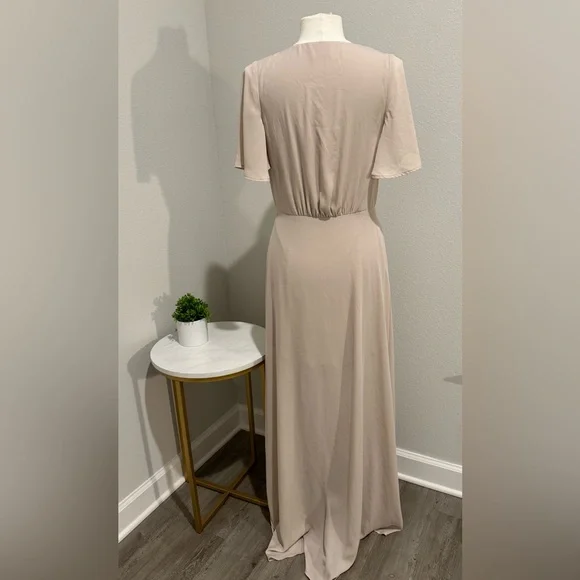 NEW Show Me Your Mumu Sophia Wrap Short Sleeve Bridesmaid Dress Beige Size Small - Picture 12 of 16